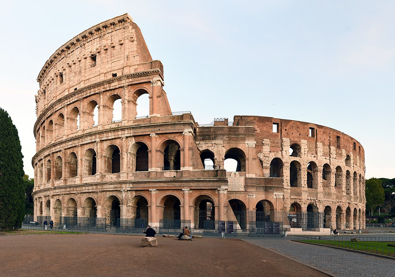 Đấu trường La Mã, một trong những điểm nổi bật của tuyến đường Rome - Florence