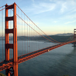 Cầu Cổng Vàng biểu tượng của San Francisco, điểm đến thu hút du khách trên toàn thế giới