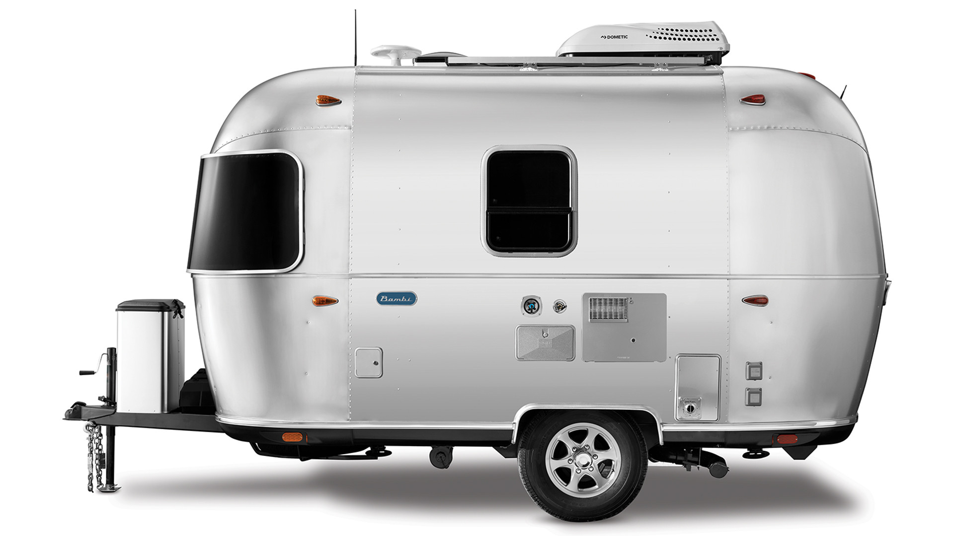 Nội thất tiện nghi của Airstream Bambi 16RB