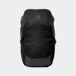 Ba lô du lịch gấp gọn Tortuga Packable Backpack nhỏ gọn như một quả dưa, dễ dàng mang theo.