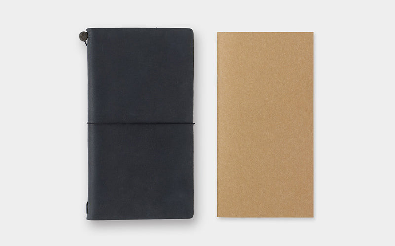 Travelers notebook with accessories