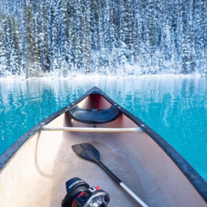 Nhiếp ảnh phong cảnh tuyệt đẹp tại Hồ Louise, Công viên Quốc gia Banff, Canada.