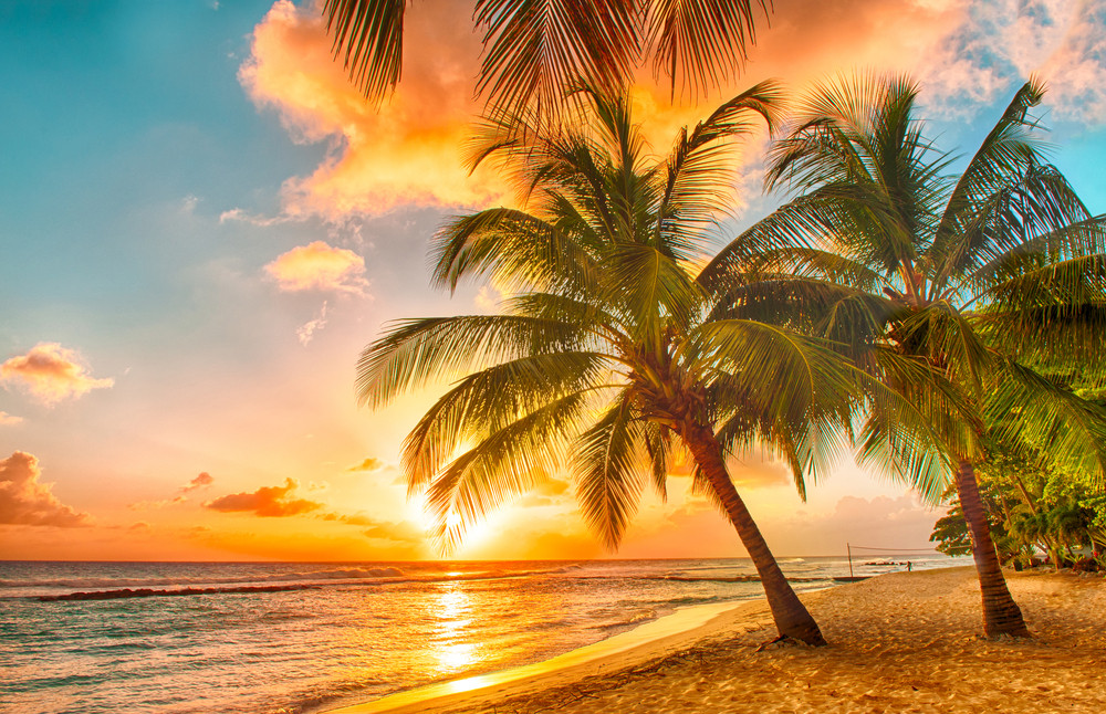Hoàng hôn trên Barbados với những gam màu rực rỡ