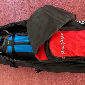 MacGregor VIP II Premium Travel Cover với túi golf được khóa bên trong