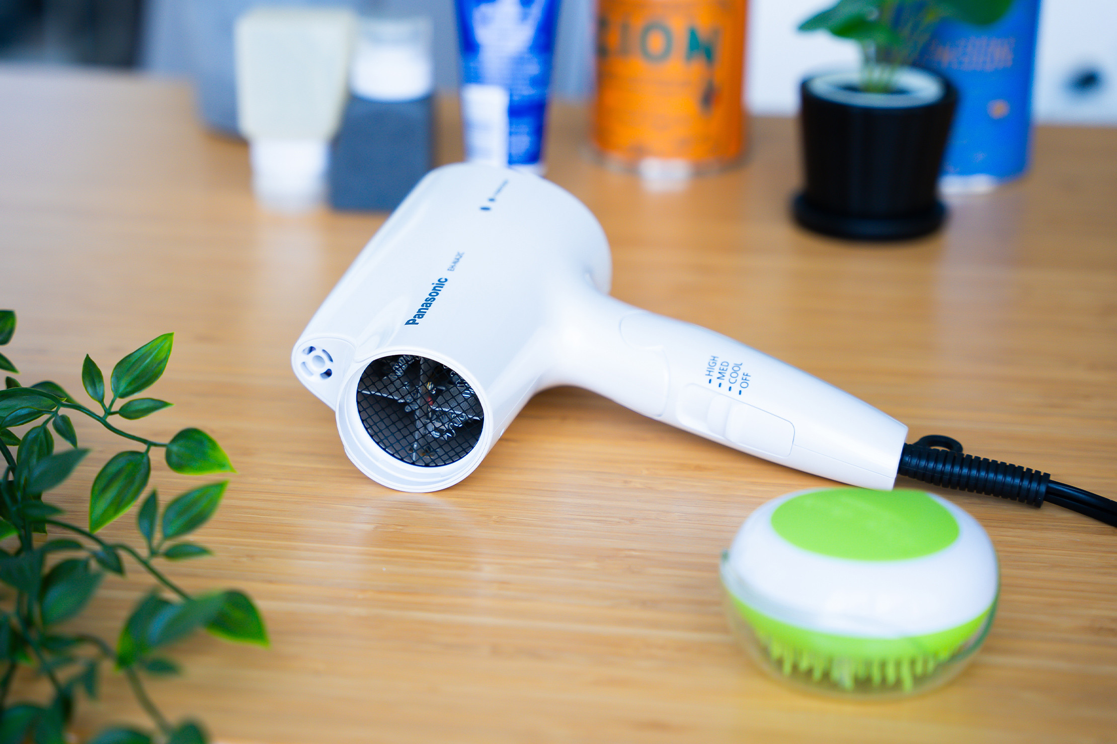 Máy sấy tóc du lịch Panasonic nanoe Compact Oscillating Quick-Dry Hair Dryer
