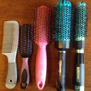 Travel Round Brush và các dụng cụ làm tóc