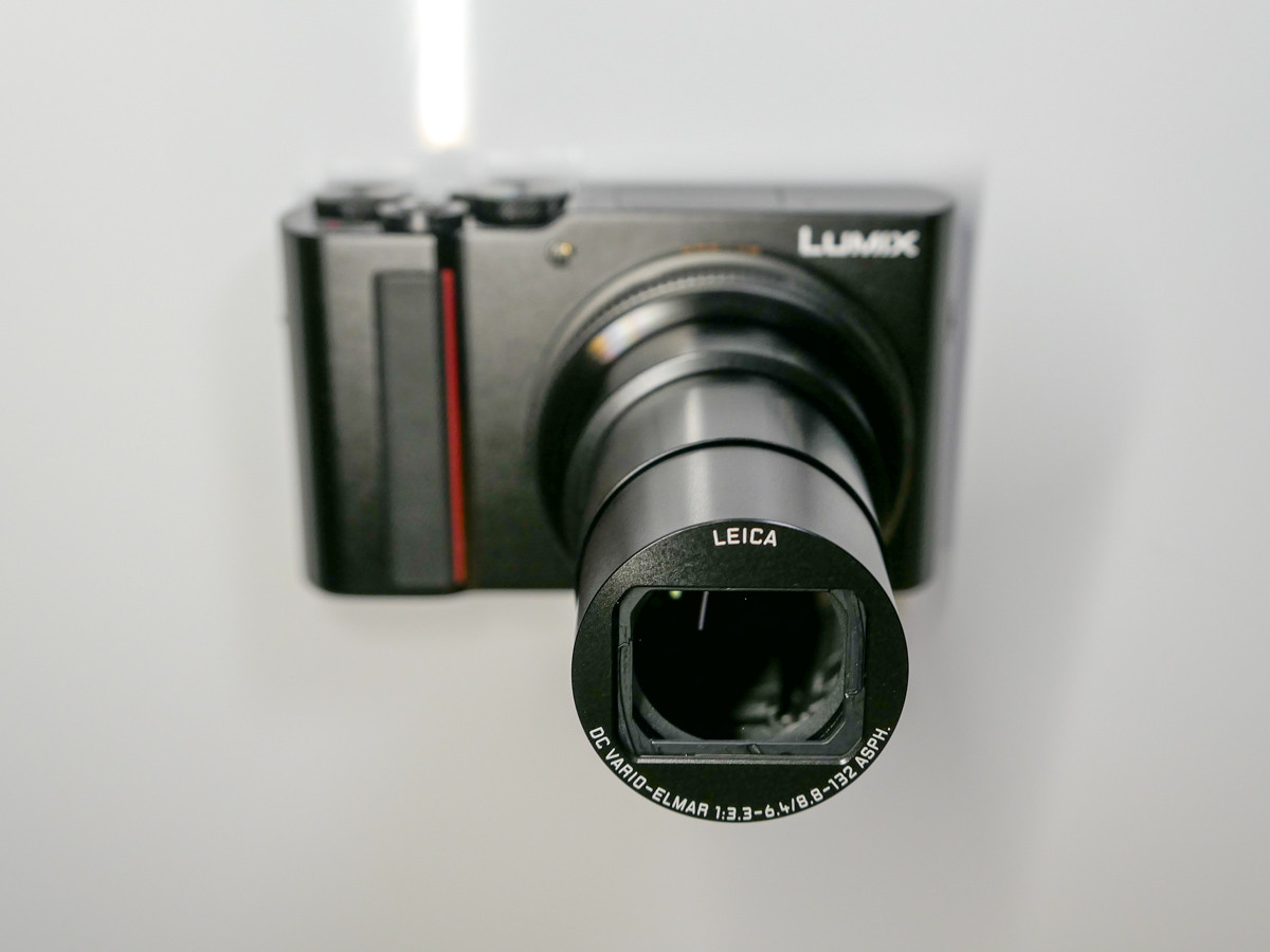 Panasonic Lumix ZS200D camera with extended zoom lens