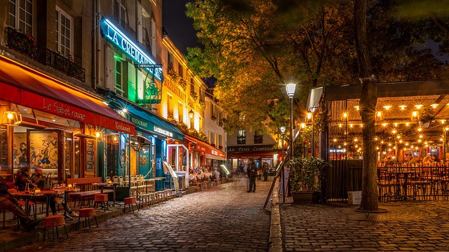 Giao thông công cộng thuận tiện ở Paris, Pháp