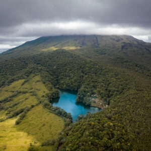 Bãi biển cát trắng ở Costa Rica
