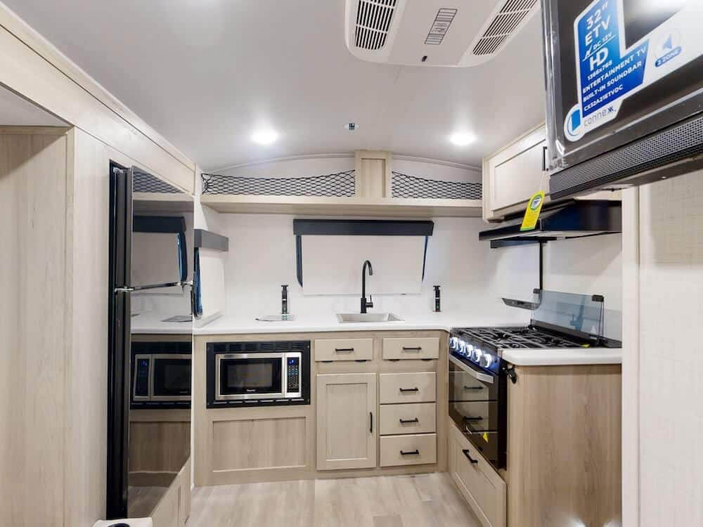 Rockwood Geo-Pro Kitchen