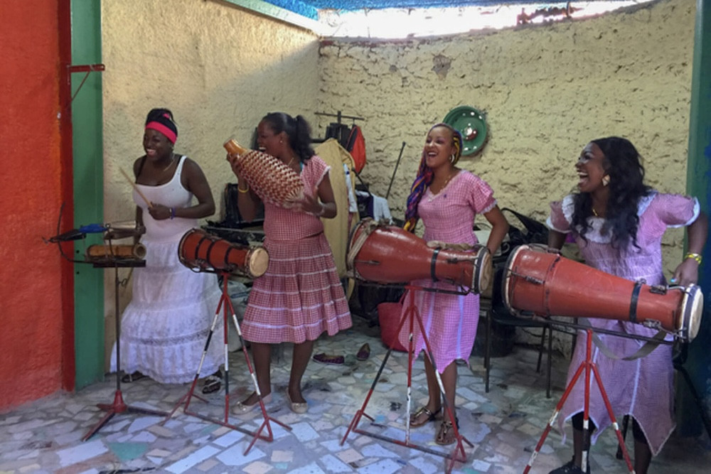Ban nhạc Rumba biểu diễn tại Cuba