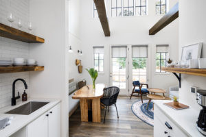 Đường mòn Swamp Rabbit nhìn từ trên cao