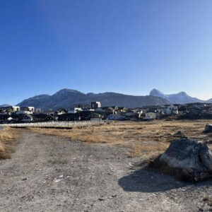 Toàn cảnh Nuuk, Greenland nhìn từ trên cao. Ảnh: Thea de Gallier