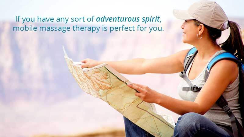 Chuyên viên massage du lịch mang đến sự thư giãn và trị liệu tại bất cứ đâu.