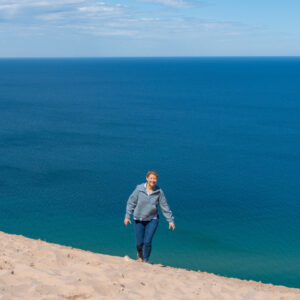 Vịnh Traverse, Michigan: Điểm đến lý tưởng cho mùa hè với bờ biển nước ngọt dài nhất và nhiều hoạt động ngoài trời