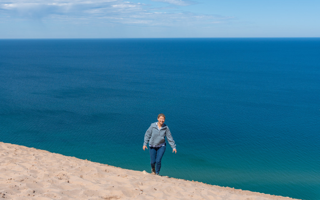Vịnh Traverse, Michigan: Điểm đến lý tưởng cho mùa hè với bờ biển nước ngọt dài nhất và nhiều hoạt động ngoài trời