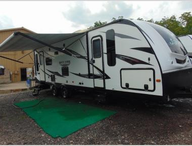 Kiểm tra travel trailer