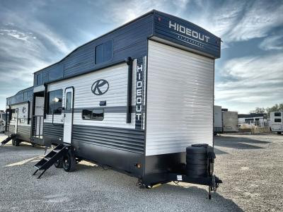 Keystone RV Hideout, nhà di động hai tầng với thiết kế hiện đại và tiện nghi.